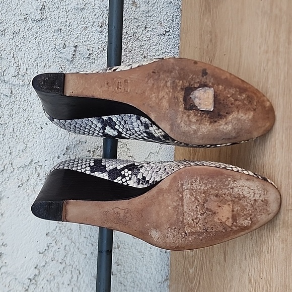 TORY BURCH Astoria Snakeskin Print Wedge Shoe 6 - Picture 8 of 13